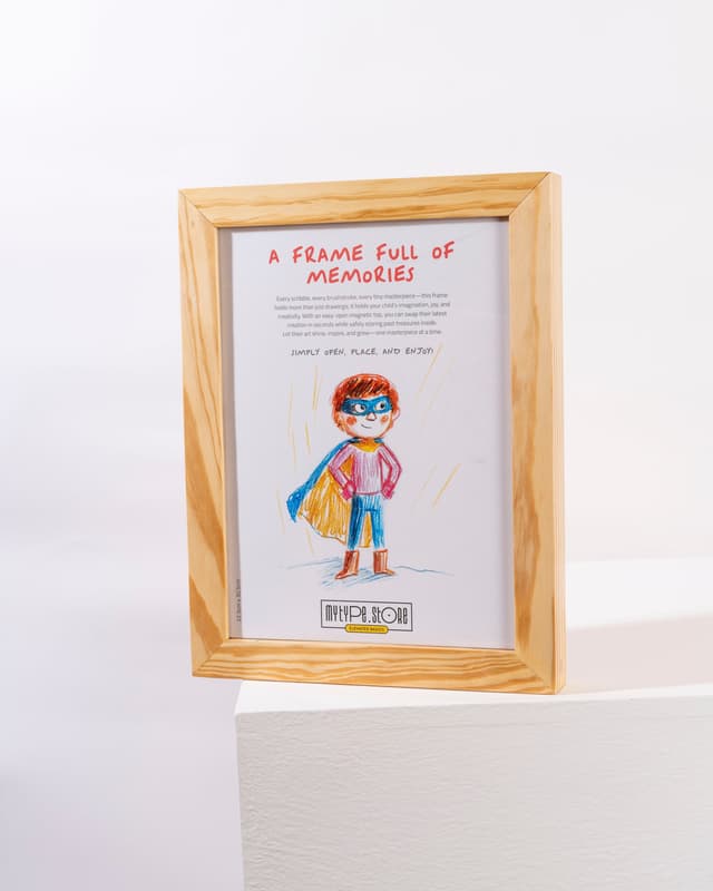 Magnetic Frame with storage space