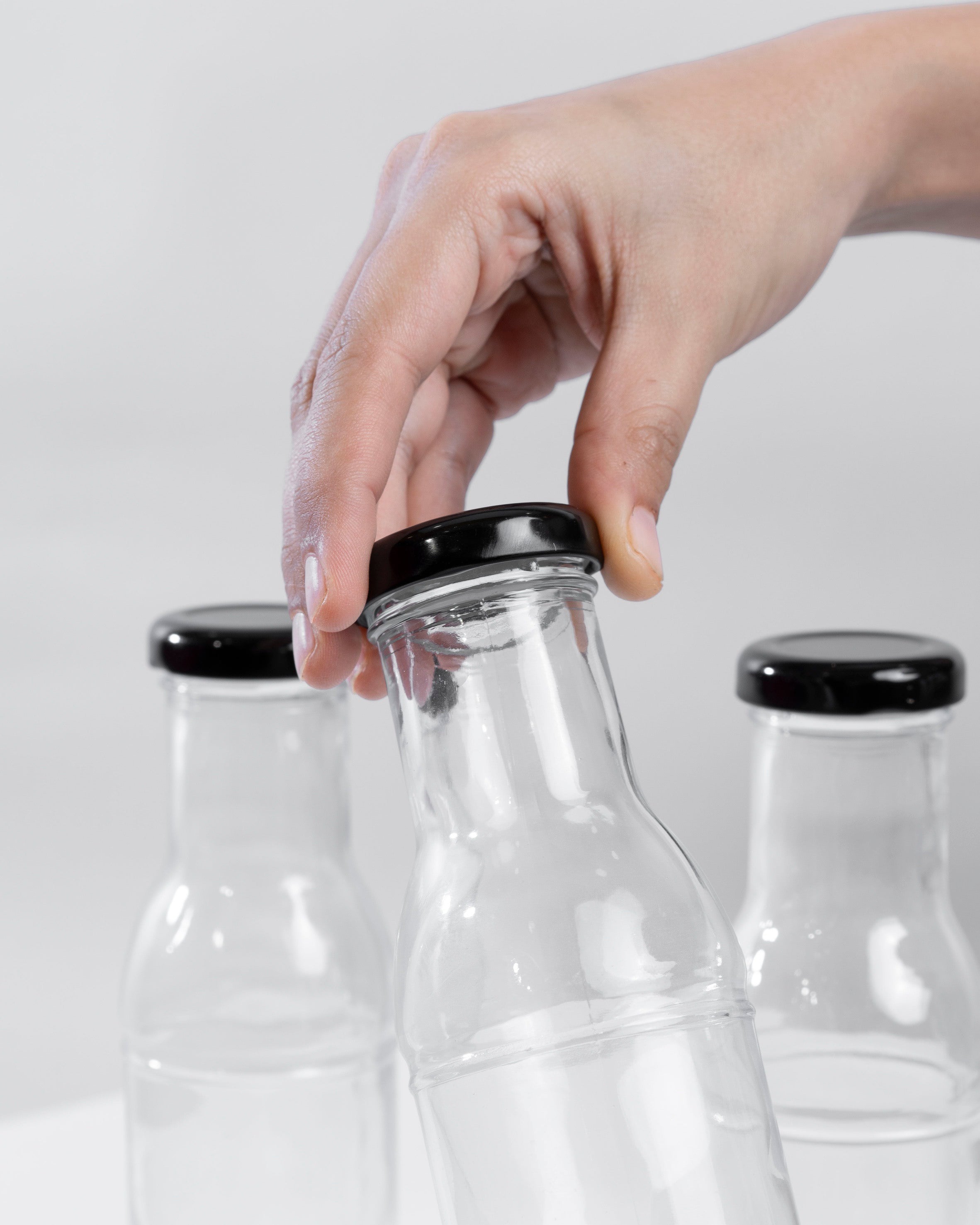 290ml Round Sauce Bottle-Glass