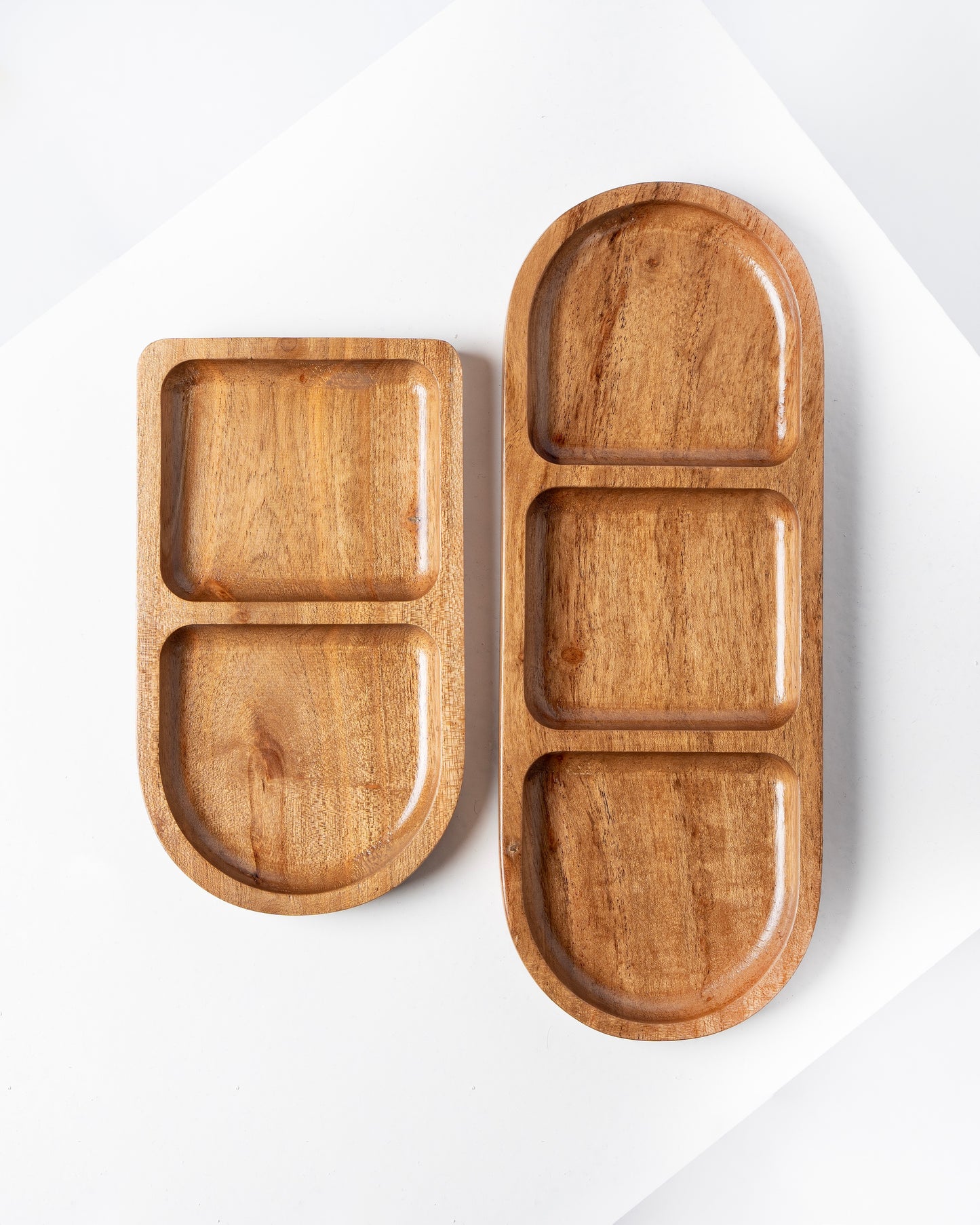 Modern wooden tray set