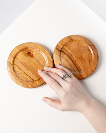 Round wooden coaster sets