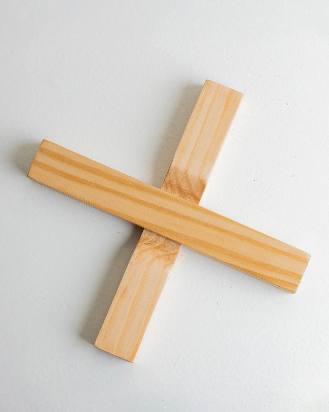 Magnetic Wooden Donga stand